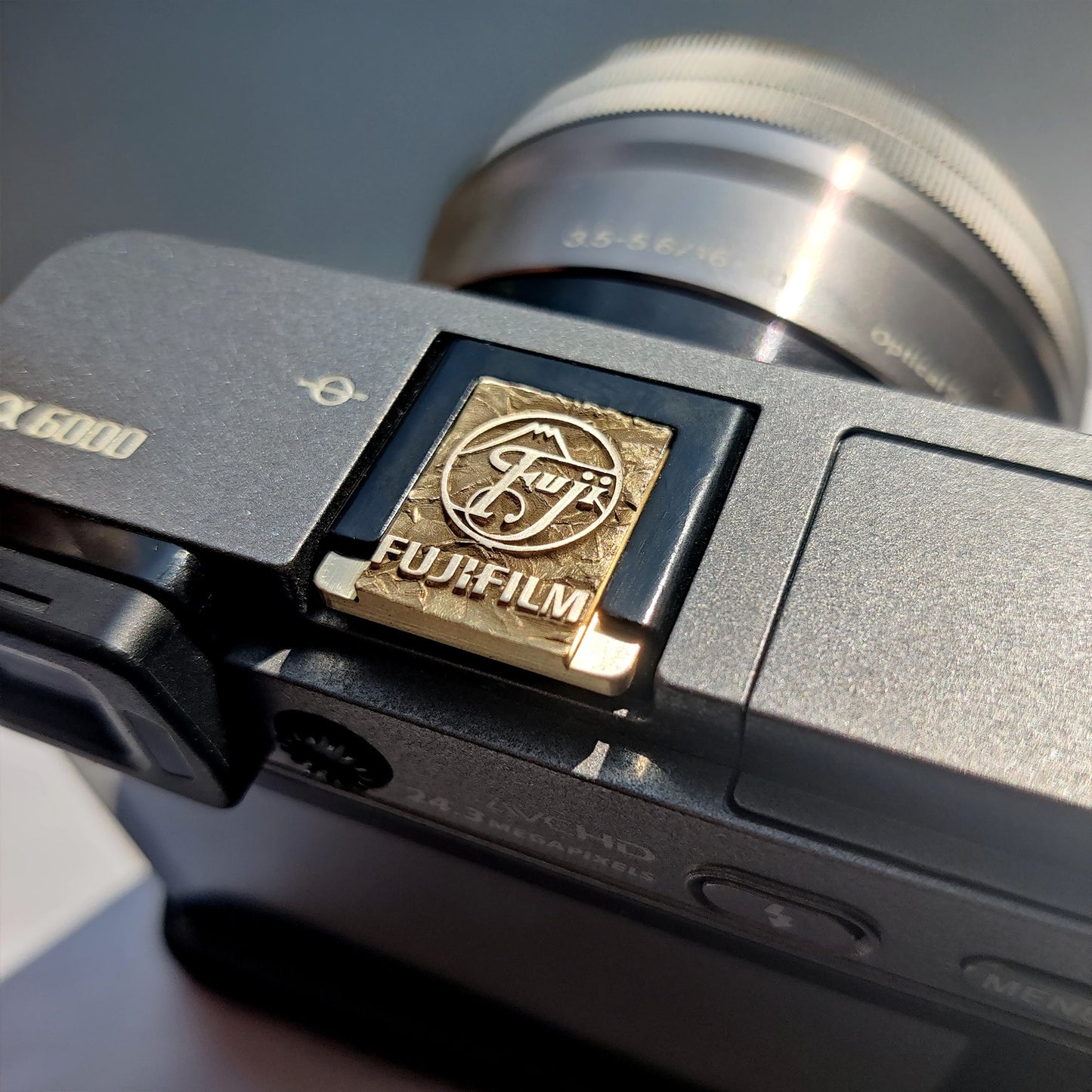 Fujifilm Rockstone - Gold Camera Hot Shoe Cover