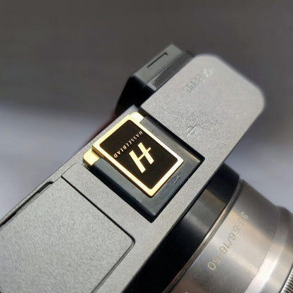 Hasselblad - Gold Camera Hot Shoe Cover