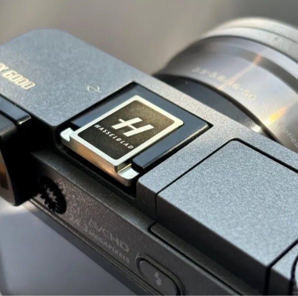 Hasselblad hot shoe cover silver side view
