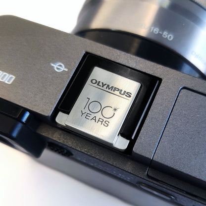 Olympus camera hot shoe cover leftview